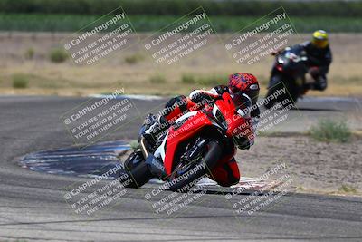 media/Jun-14-2025-Lets Ride (Sat) [[c36d48699a]]/B Group/1120am (Grapevine)/